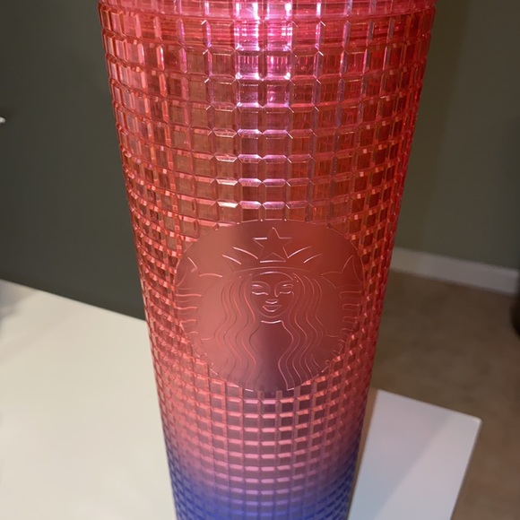 Starbucks tumbler - Picture 3 of 3